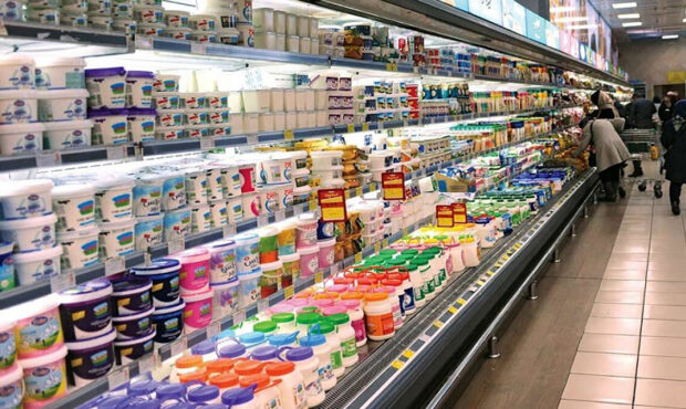 چراغ سبز وزارت جهادکشاورزی با بررسی مجدد نرخ شیرخام چراغ سبز وزارت جهادکشاورزی با بررسی مجدد نرخ شیرخام